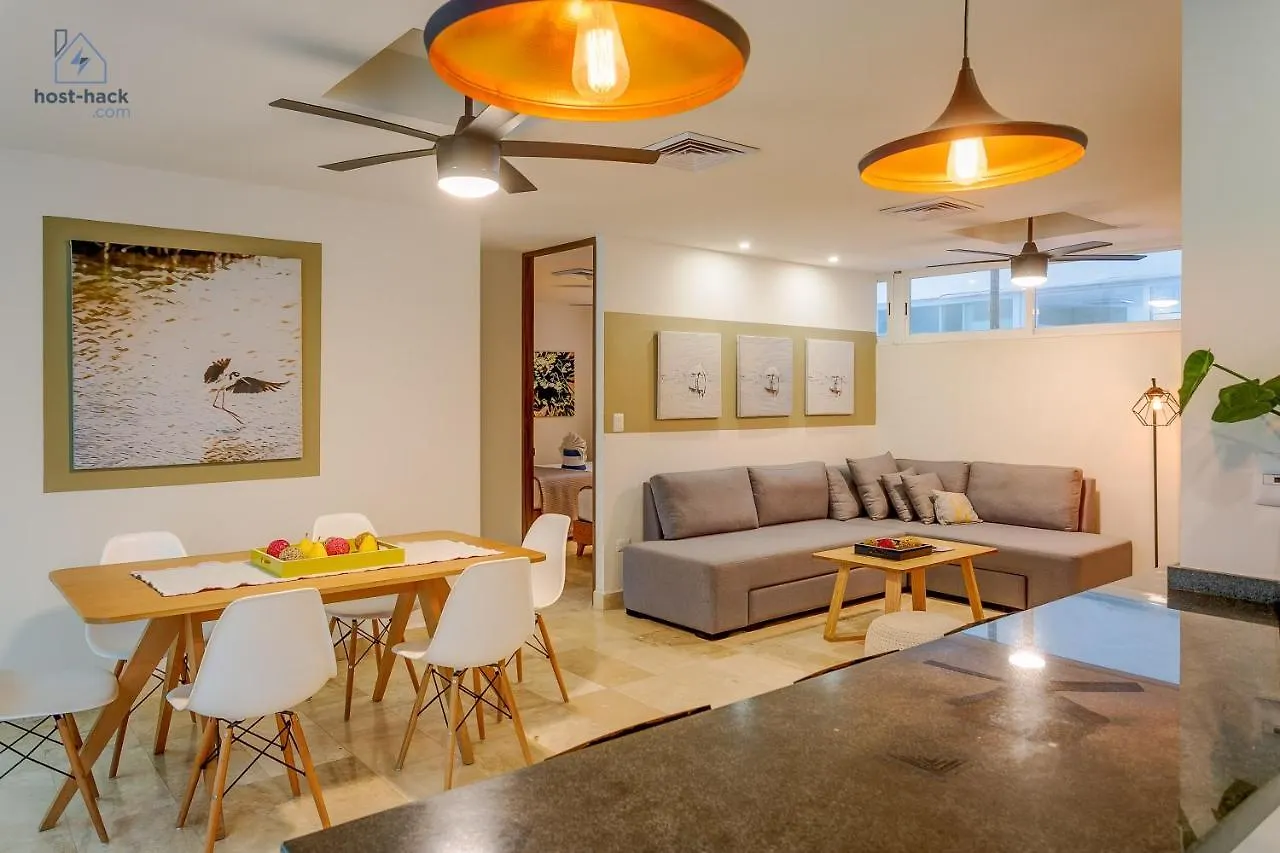 Aptartment With Patio, Rooftop & Pool Close To The Beach - Danzamar 2 Playa del Carmen Apartment
