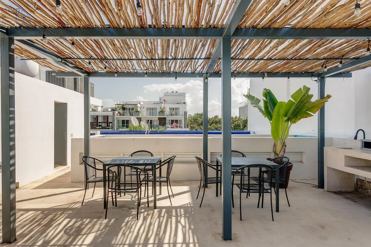 Aptartment With Patio, Rooftop & Pool Close To The Beach - Danzamar 2 Playa del Carmen 0*,  Mexico